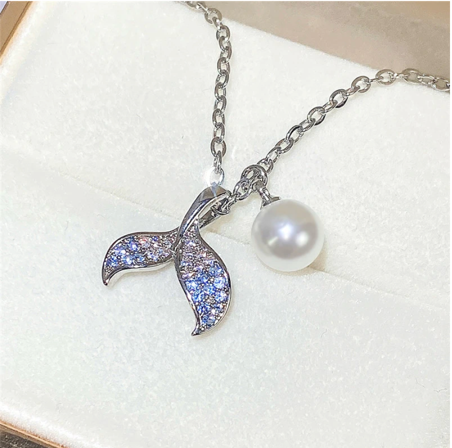 Sparkle MerTail Necklace (B)